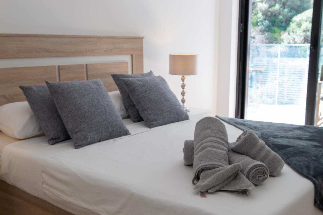 גיברלטר Brand New Luxury 1 Bed 2 Bath Apartment - Spa & Pool מראה חיצוני תמונה