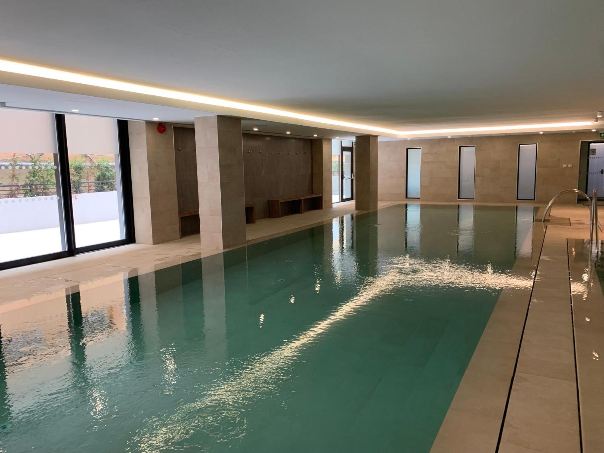 גיברלטר Brand New Luxury 1 Bed 2 Bath Apartment - Spa & Pool מראה חיצוני תמונה